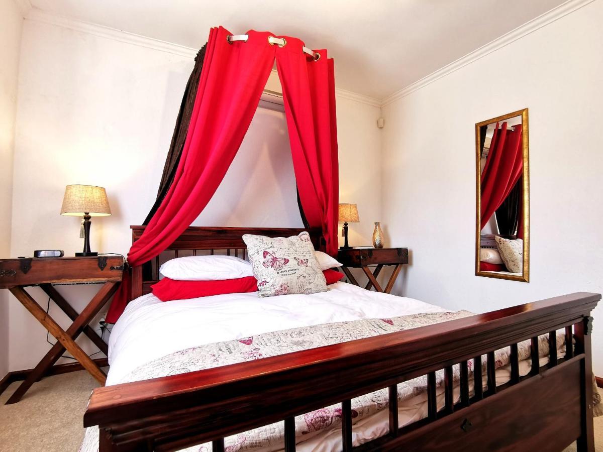 Le Manoir De Brendel Bed & Breakfast Франшхоек Екстериор снимка